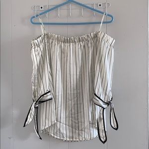 Silky off the shoulder half sleeve top